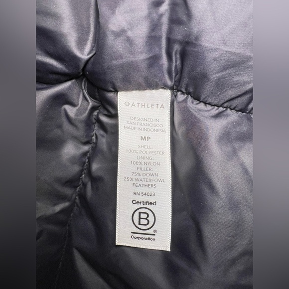 Athleta Downtown Down Puffer Jacket | MP - Picture 7 of 13